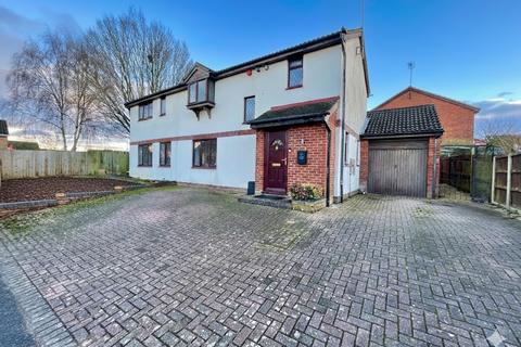 4 bedroom detached house for sale, Bellerby Rise, Luton, Bedfordshire, LU4 9DU