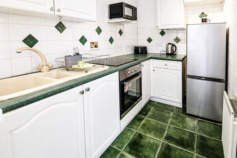 3 bedroom terraced house to rent, Buckingham Road, Redcar TS10