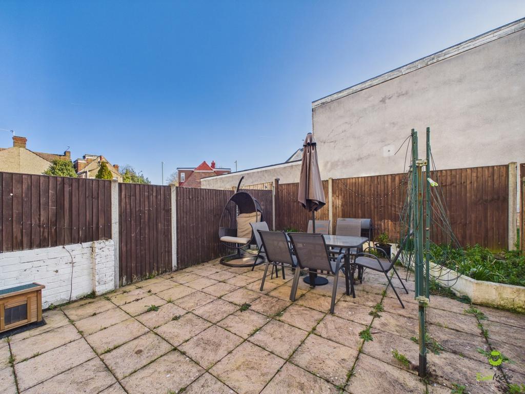 Presented by Robert at Ewe Move Bexleyheath and Dar