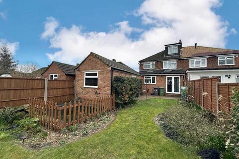 4 bedroom semi-detached house for sale, Uplands, Sundon Park, Luton, Bedfordshire, LU3 3HG