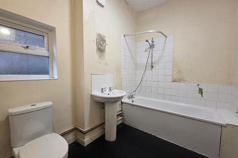 undefined, Moor Street, Luton, LU1 1HA