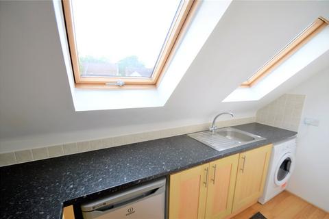 undefined, Blenheim Crescent, South Croydon, CR2