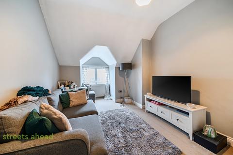 1 bedroom apartment to rent, Blenheim Crescent, South Croydon, CR2