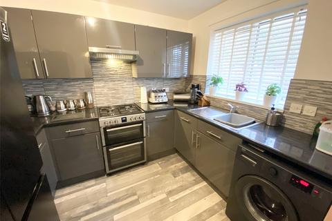 2 bedroom bungalow for sale, Ellwand Court, Dawley, Telford, Shropshire, TF4