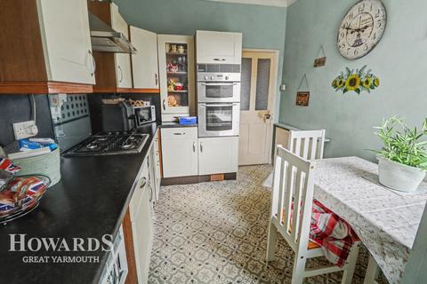 3 bedroom terraced house for sale, Nelson Road North, Great Yarmouth