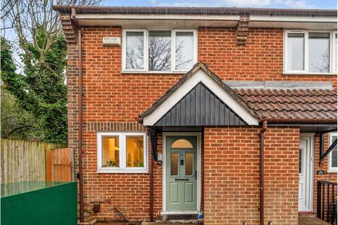 2 bedroom end of terrace house for sale, Kirkdale, London, SE26