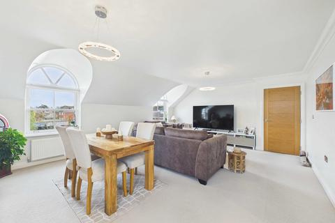 undefined, Thorpe Hall Avenue, Southend-on-sea, SS1