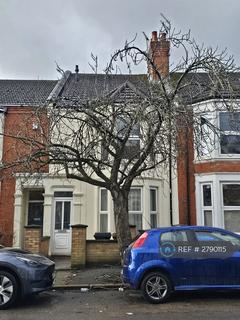 4 bedroom terraced house to rent - Adams Avenue, Northampton, NN1