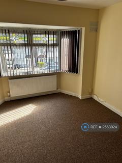 3 bedroom semi-detached house to rent, Cateswell Road, Birmingham, B11