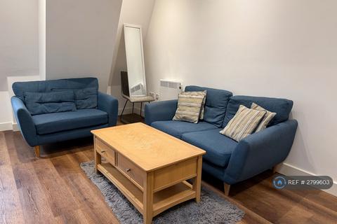 1 bedroom flat to rent, Hanover Square, Leeds, LS3