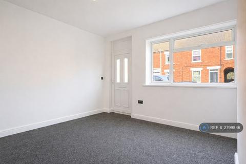 undefined, Grove St, Newark, NG24