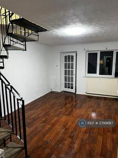 3 bedroom semi-detached house to rent, Coldstream Close, Warrington, WA2