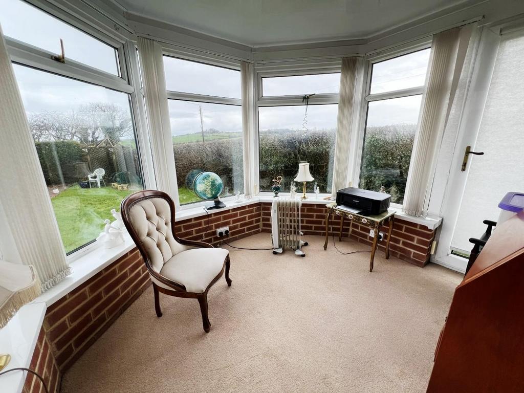 Conservatory (Front)