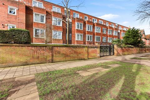 undefined, De Parys Avenue, Bedford, Bedfordshire, MK40