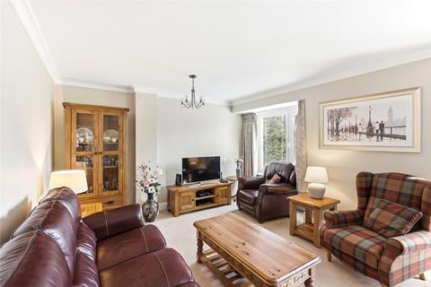 undefined, De Parys Avenue, Bedford, Bedfordshire, MK40