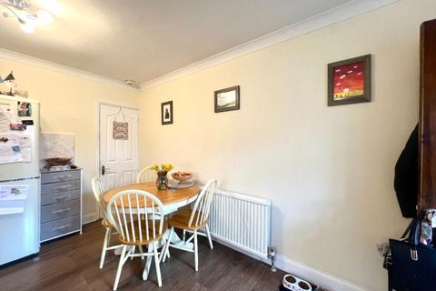 4 bedroom detached house for sale, Chamberlain Avenue, Canvey Island