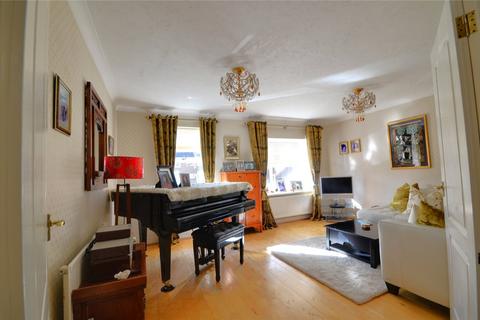 4 bedroom terraced house for sale, East Grinstead, West Sussex, RH19