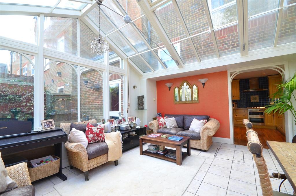Conservatory/ Living