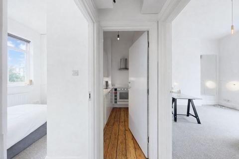 1 bedroom flat to rent, NW1