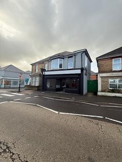 Retail property (high street) to rent, 137 Seabourne Rd Bournemouth BH5 2HG