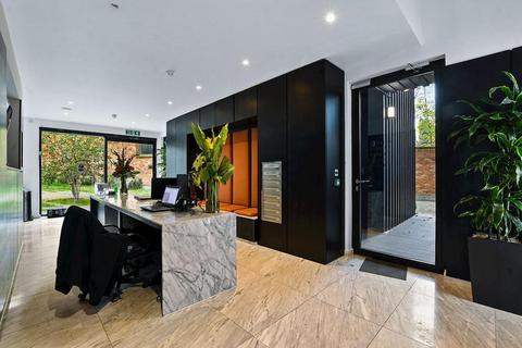 Office to rent, 45 Holmes Rd London NW5 3AQ