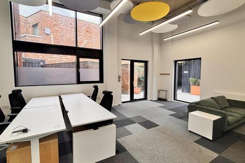 Office to rent, 45 Holmes Rd London NW5 3AQ