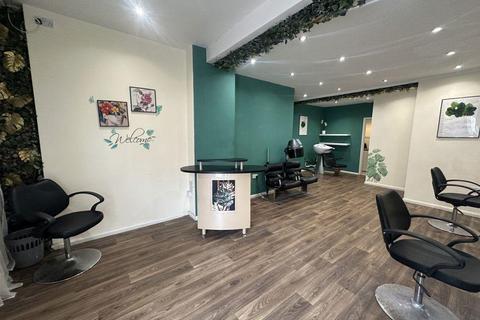 Retail property (high street) to rent, Queens Hl Newport NP20 5HJ
