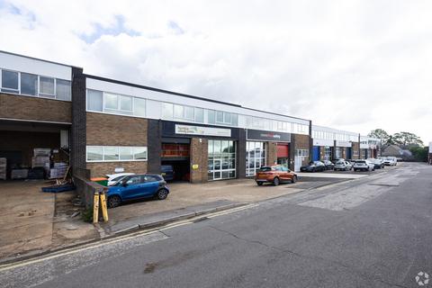 Warehouse to rent, Shamblehurst Ln Southampton SO30 2FY
