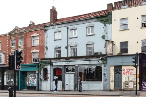 Pub to rent, 51 Stokes Crof Bristol BS1 3QP