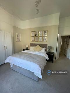 2 bedroom flat to rent, Pineville, Bournemouth, BH2