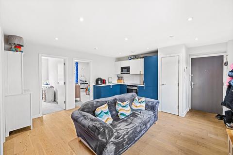 2 bedroom apartment for sale, Gogmore Lane, Chertsey KT16