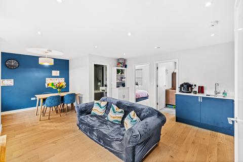 2 bedroom apartment for sale, Gogmore Lane, Chertsey KT16