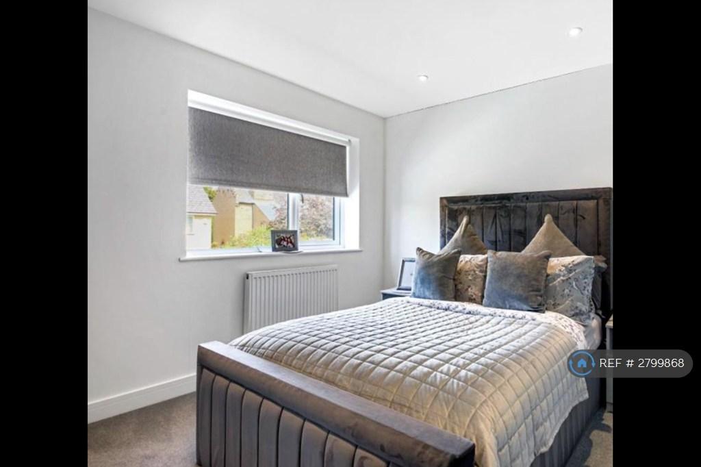 First Floor Rear Bedroom
