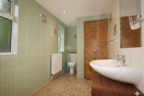 undefined, 80 Richmond Road, Lincoln, Lincolnshire, LN1 1LH, United Kingdom