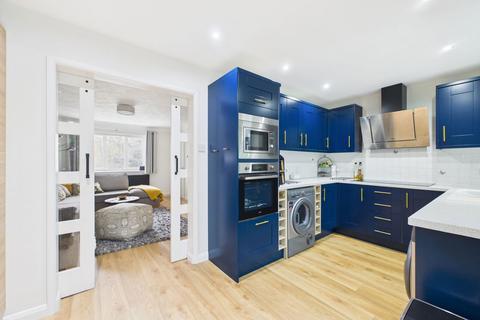 3 bedroom semi-detached house for sale, Robinsons Close, Mellis, Eye, IP23 8DJ