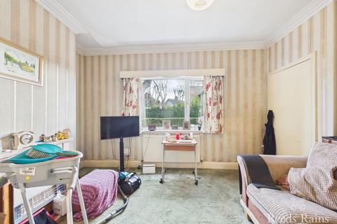3 bedroom terraced house for sale, Lilac Avenue, Hull HU8