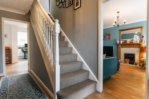 4 bedroom detached house for sale, Lyncroft Leys, Scraptoft, LE7