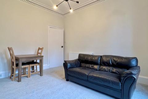 2 bedroom flat to rent, Caledonian Road, Dalry, Edinburgh, EH11