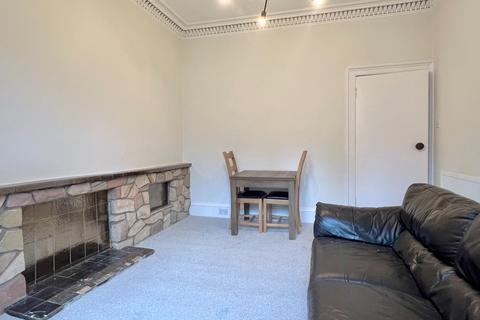 2 bedroom flat to rent, Caledonian Road, Dalry, Edinburgh, EH11