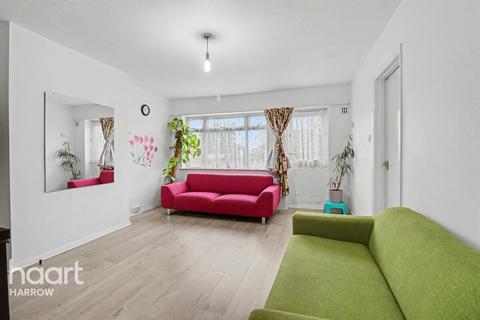 2 bedroom maisonette for sale, Paddocks Close, Harrow