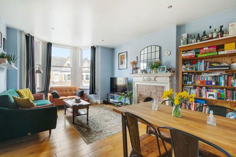 2 bedroom flat for sale, Alexandra Drive, London SE19