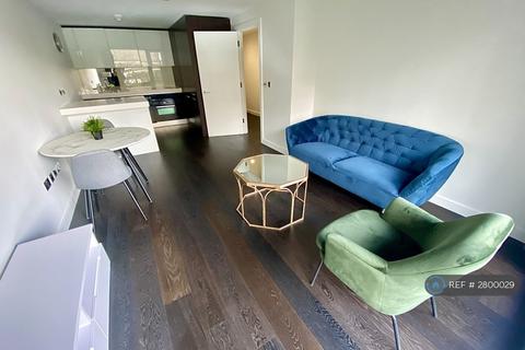 1 bedroom flat to rent, Moore House, London, SW1W