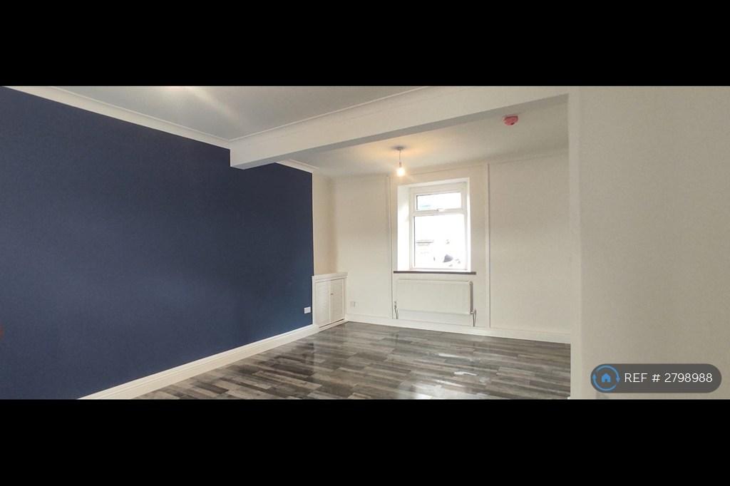 Lounge / Dining Room