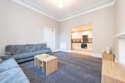 3 bedroom flat to rent, 0053L Madeira Street, Edinburgh, EH6 4AL