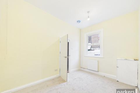 4 bedroom end of terrace house to rent, Southampton Street, Berkshire RG1