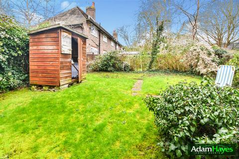 1 bedroom maisonette to rent, Neale Close, London N2