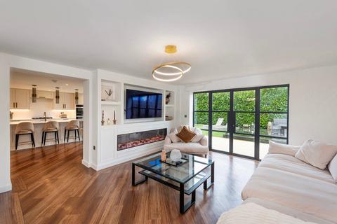 undefined, Hawthorn Park, Swanley, BR8
