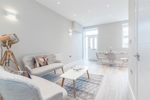 1 bedroom flat to rent, Glading Terrace, London, N16