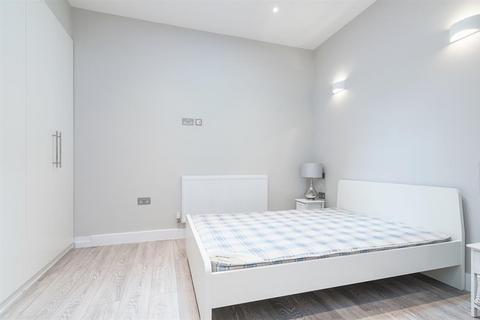1 bedroom flat to rent, Glading Terrace, London, N16