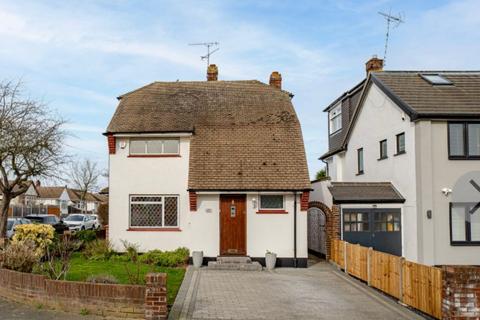 3 bedroom detached house for sale, Glynde Way, Southend-on-Sea, SS2